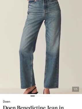Doen Straight-Leg Mid Wash Jeans — Blue
